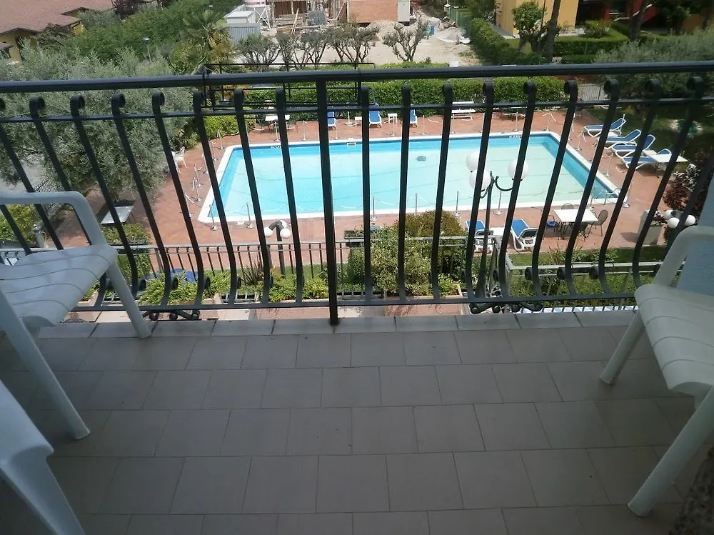 Hotel Oceano Peschiera del Garda 3*,