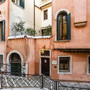 *** Hotel Casa Verardo Residenza D'epoca Italia