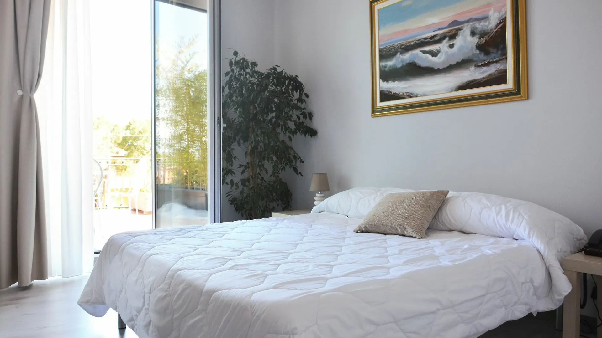 Hotel Oceano Peschiera del Garda 3*,
